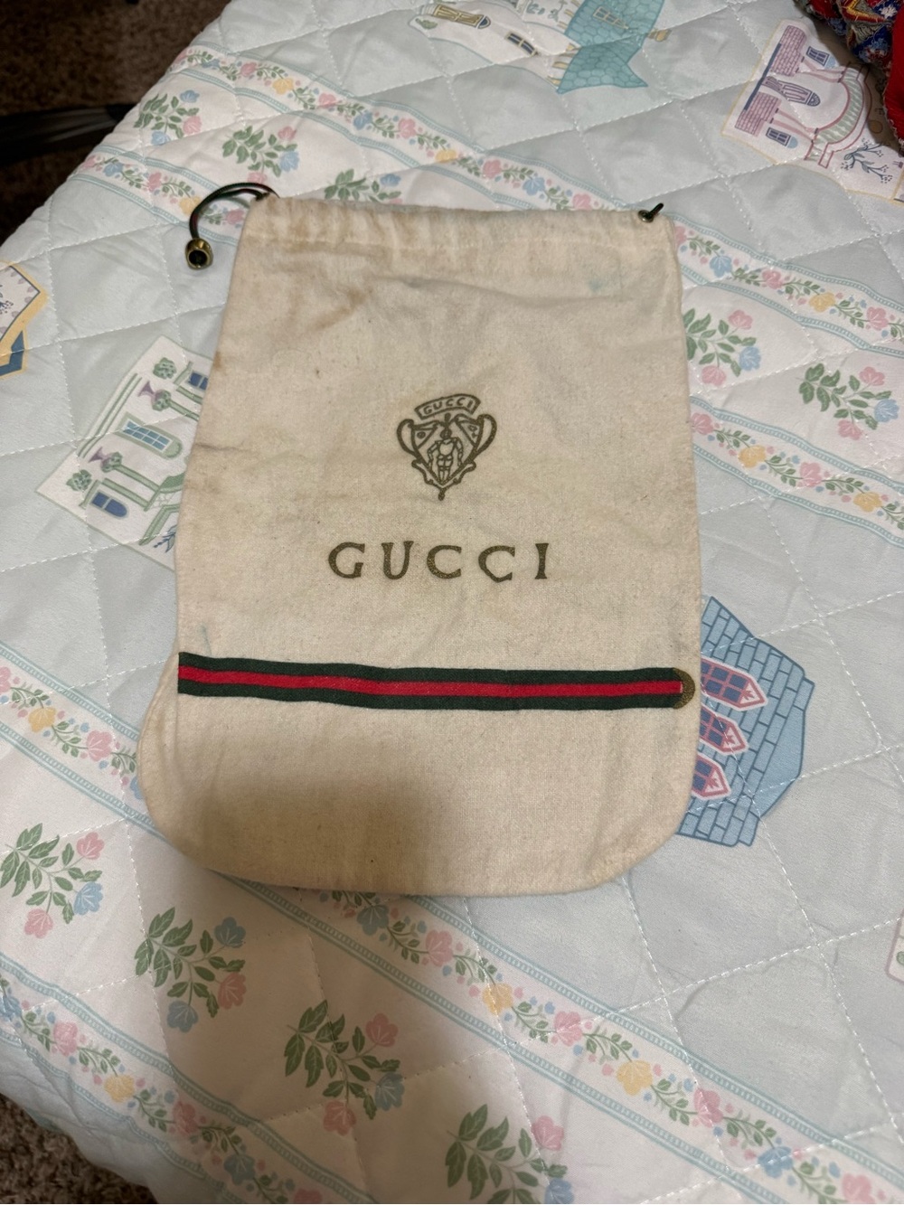 Gucci Beige Drawstring Pouch with Green and Red Web Stripe